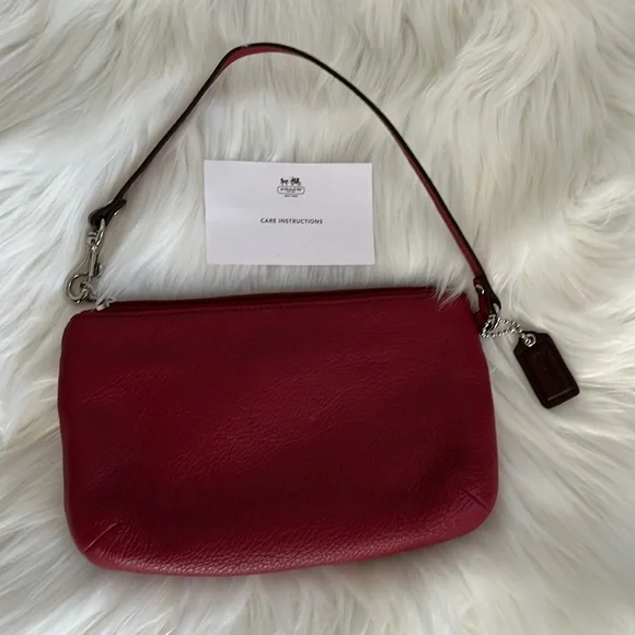 Coach Wristlet Red Pebble Leather NWOT - Picture 2 of 5